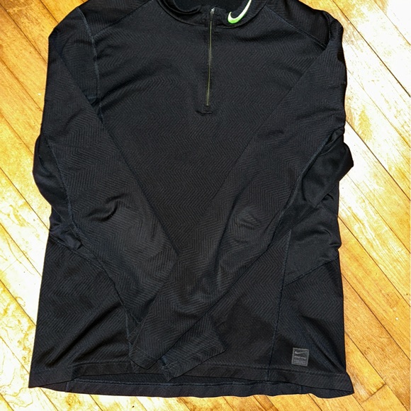 Nike Other - NIKE PRO DRI-FIT MAX 1/4 ZIP FITTED BLACK & VOLT MENS LARGE
